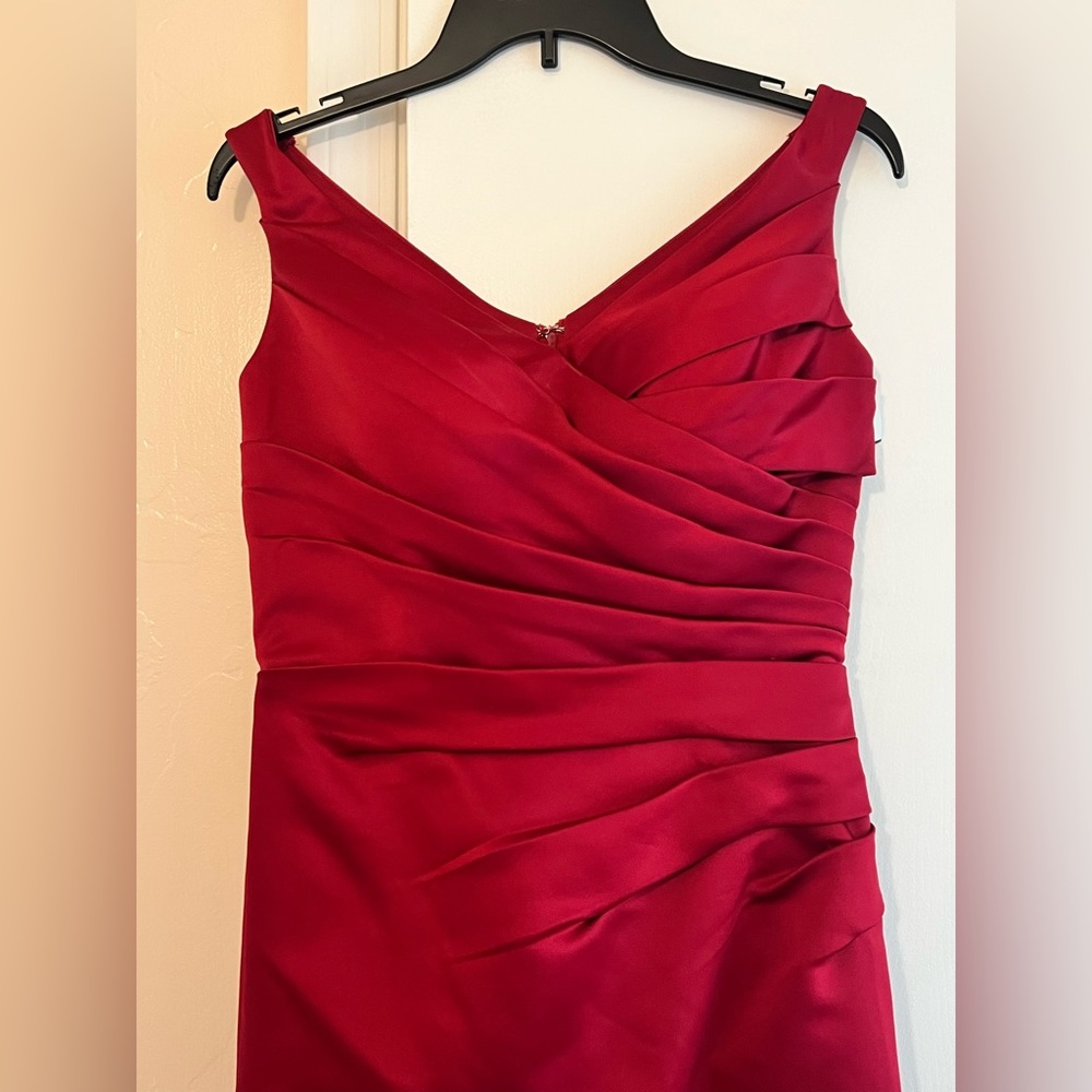 Saison Blanche ruched Mother of the Bride gown